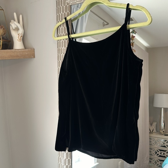 Moda Seta Velvet Tank - Picture 3 of 4